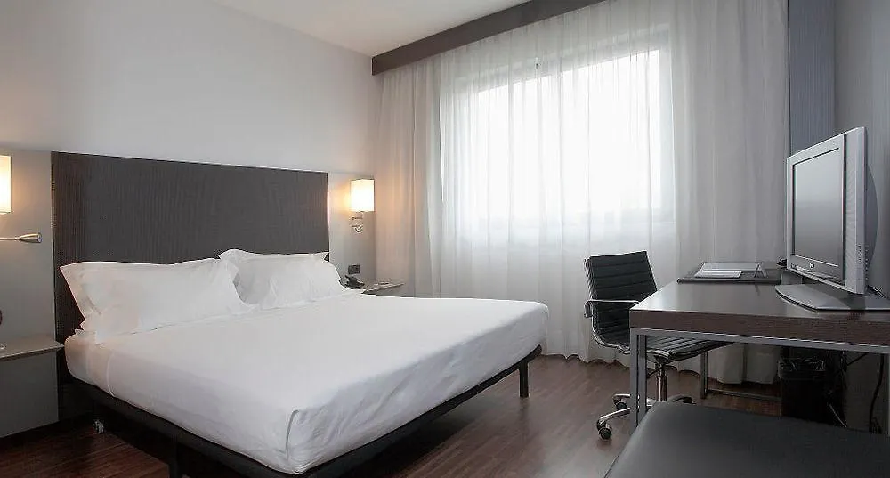 Ac Hotel Padova By Marriott 4*,
